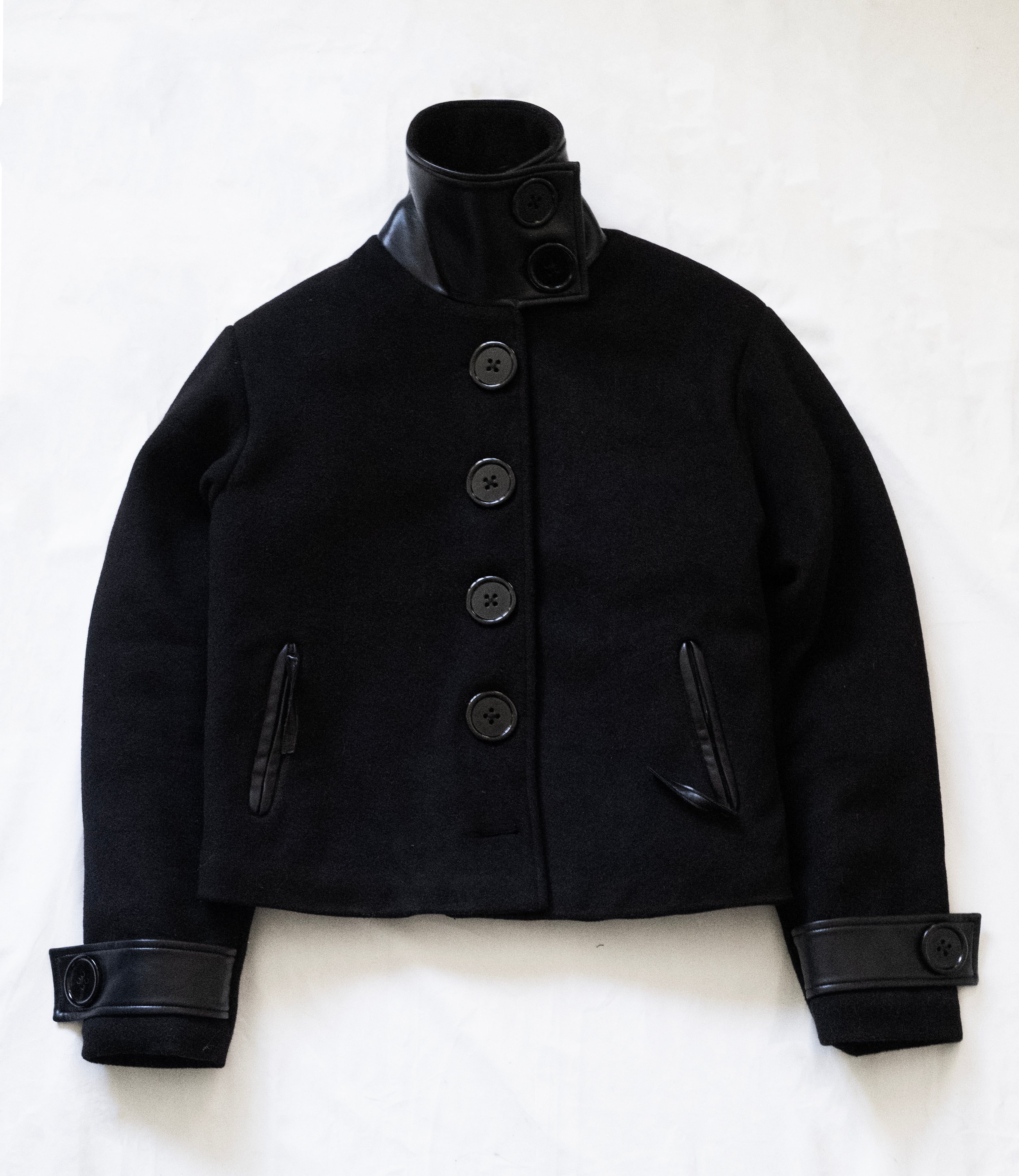 LEATHE NECKED__COAT