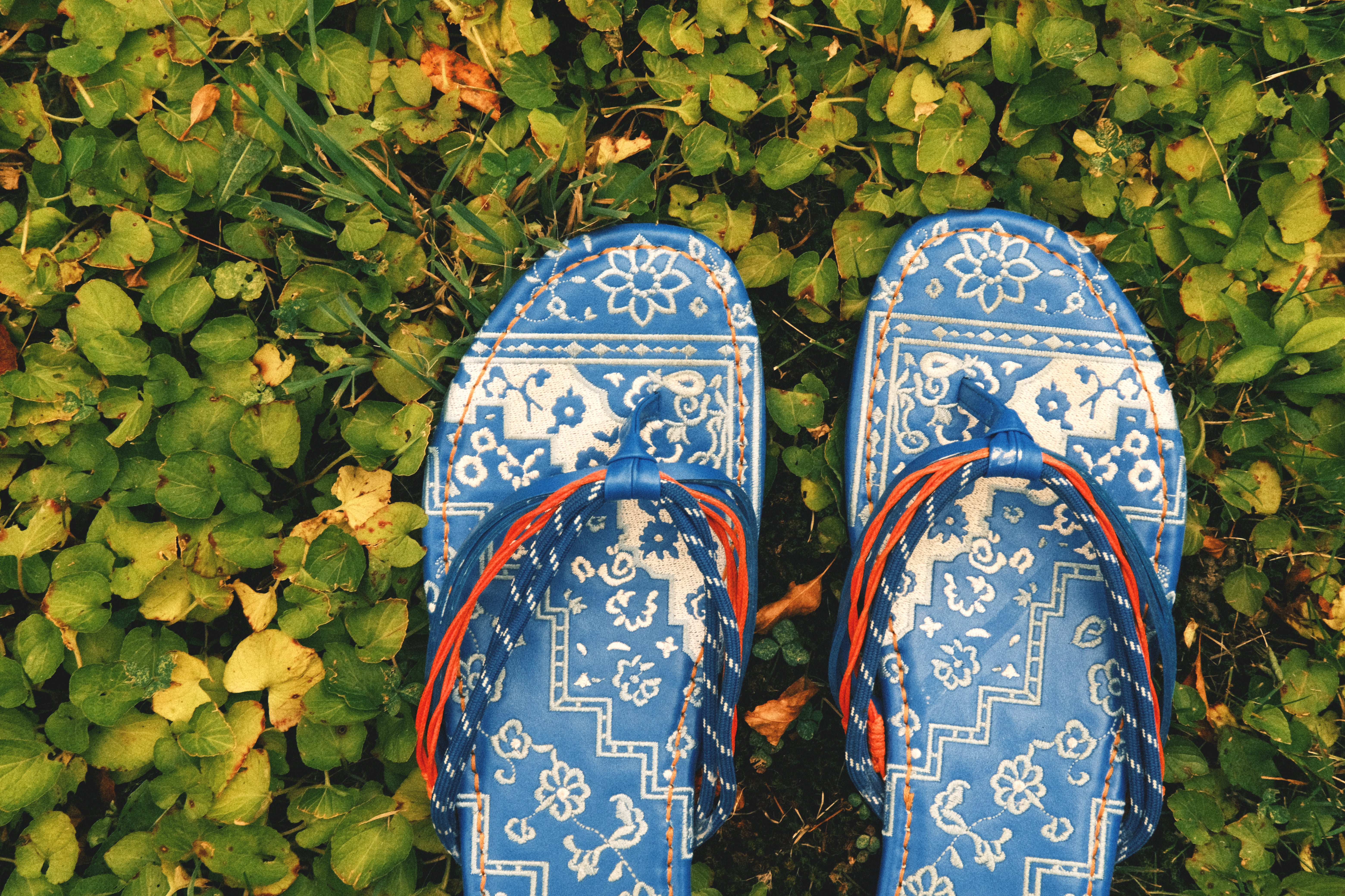PERSIAN RUG 'flip flops' blue